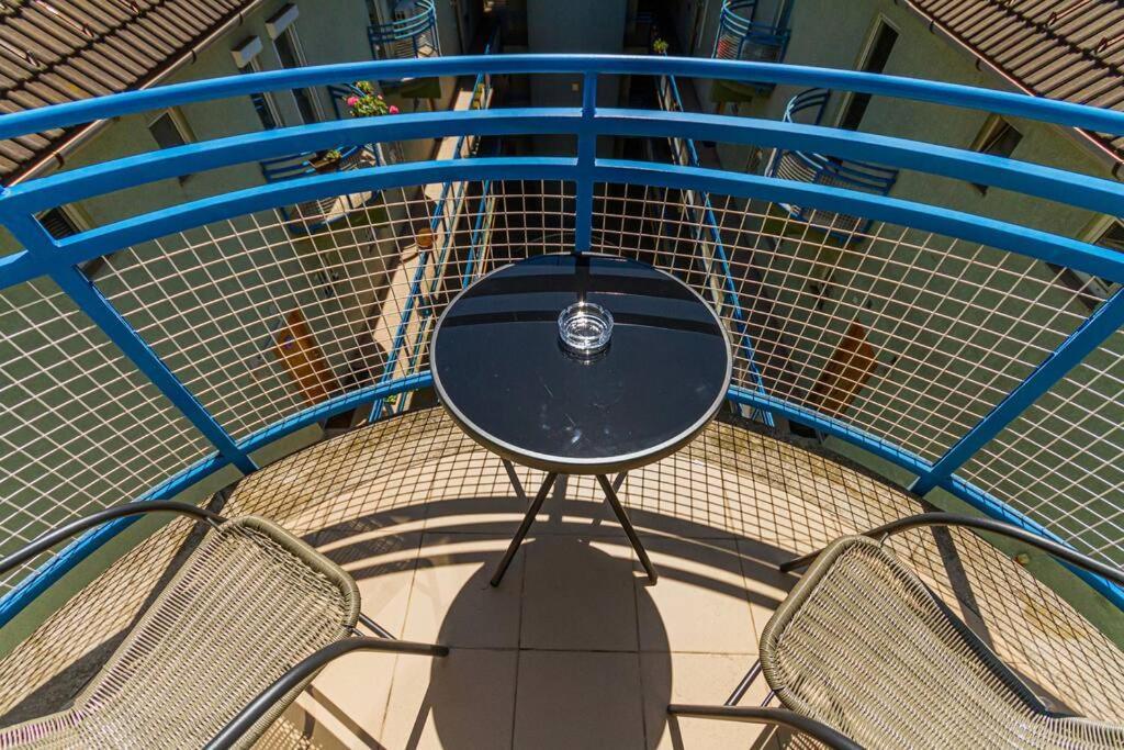 Roomy Apartment 80Sqm At City Center Free Parking Space, Ac & Balcony Budapest Exterior photo